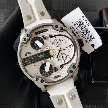 Diesel迪赛男士手表石英表 石英原装4个机芯 超大表盘55mm
