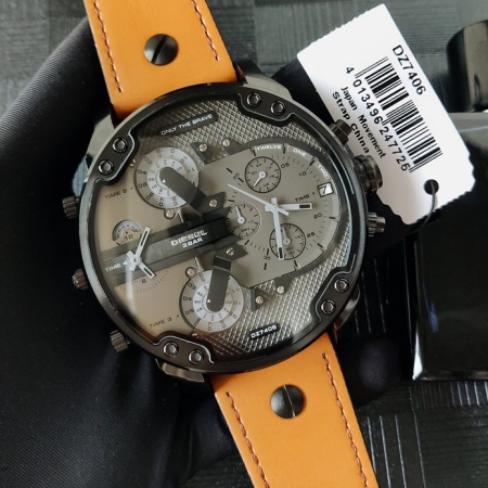 Diesel迪赛男士手表石英表 石英原装4个机芯  超大表盘55mm